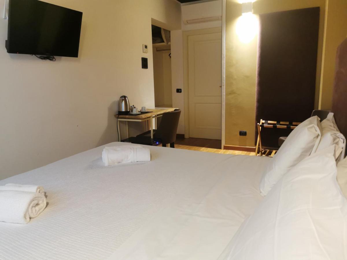 Bed and Breakfast Dimora Dei Salentini Lecce Habitación foto
